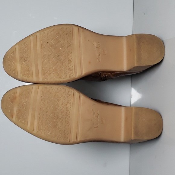 Dansko Hayley Ankle Boot Women's Size 42 Brown Milled Calf Tan Leather Zip Block - Picture 6 of 16